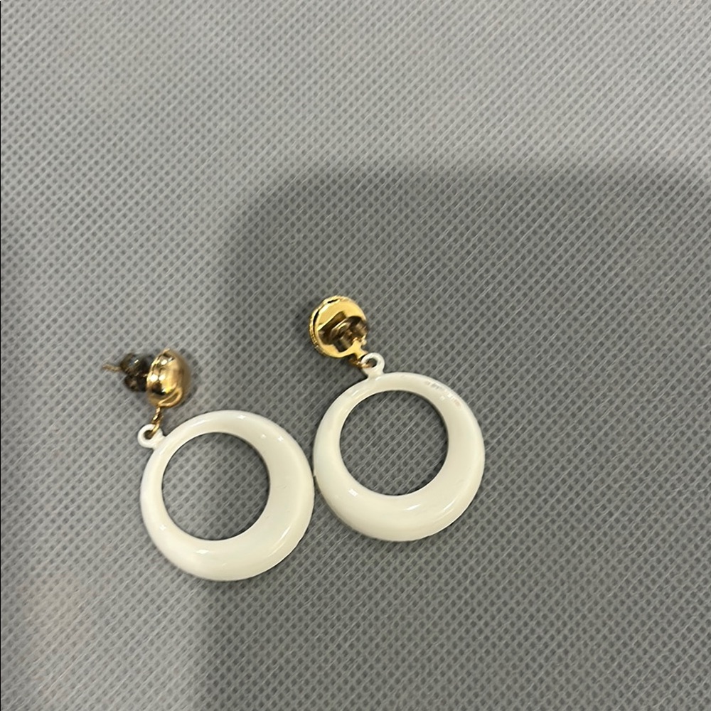 Elegant White and Gold Hoop Earrings